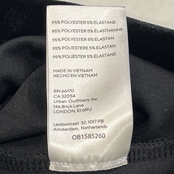 Free People NEW XS Terese Top Black Velvet Cropped Tie Smocked Neck Short Sleeve - Picture 12 of 12